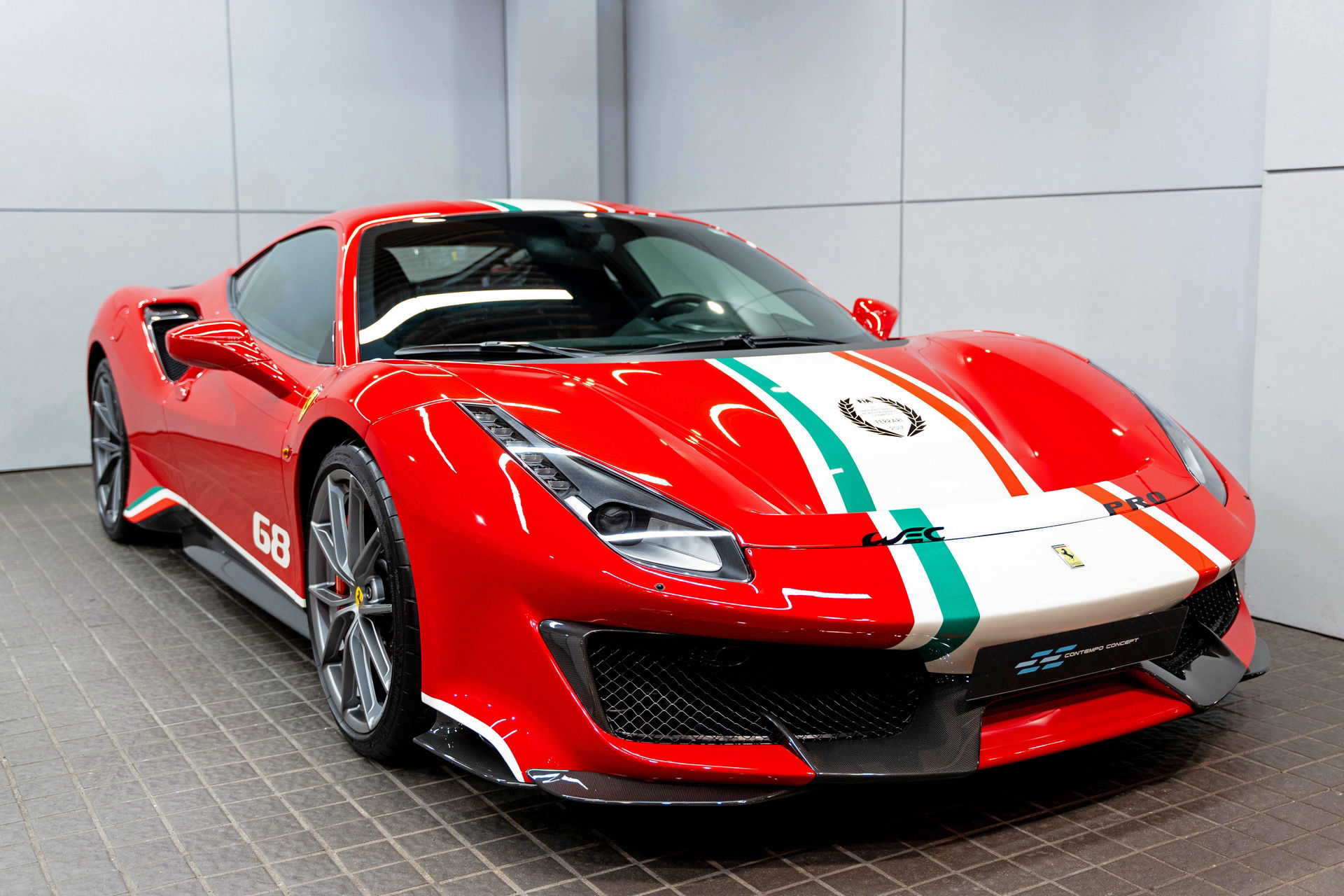 Ferrari 488 Pista Piloti