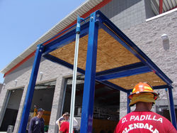 Pike Pole 2-Person Prop