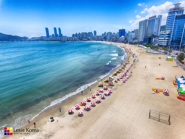 busan-beach_52685703476_o.jpg