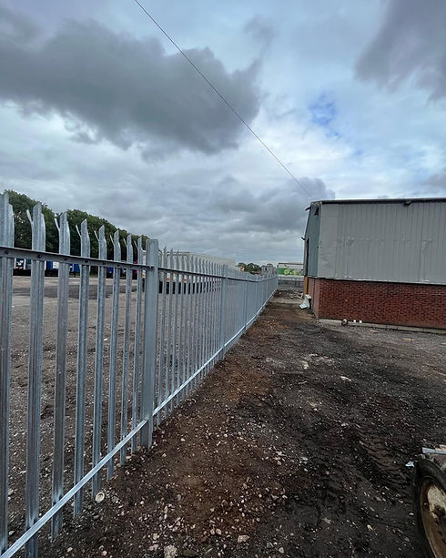 Professional Fencing for Homes & Gardens.jpg