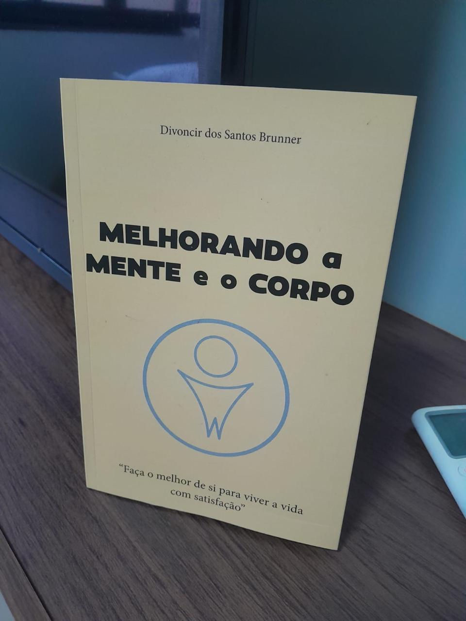 Miniatura: Livro Melhorando a Mente e o Corpo ( 51 páginas)