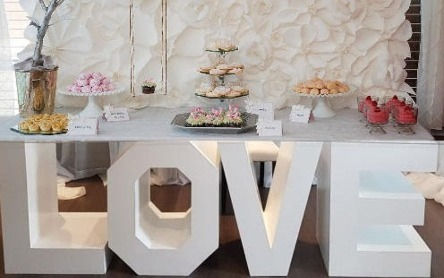 Love Table