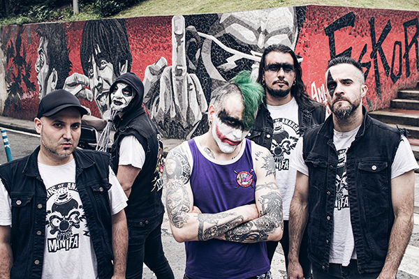 MANIFA: Lanza "A Las Mariscadas" en directo desde Kafe Antzokia.