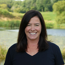 Jackie Boos Headshot_edited.jpg