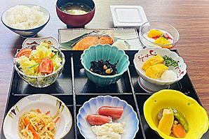 新料理　朝食_edited.jpg