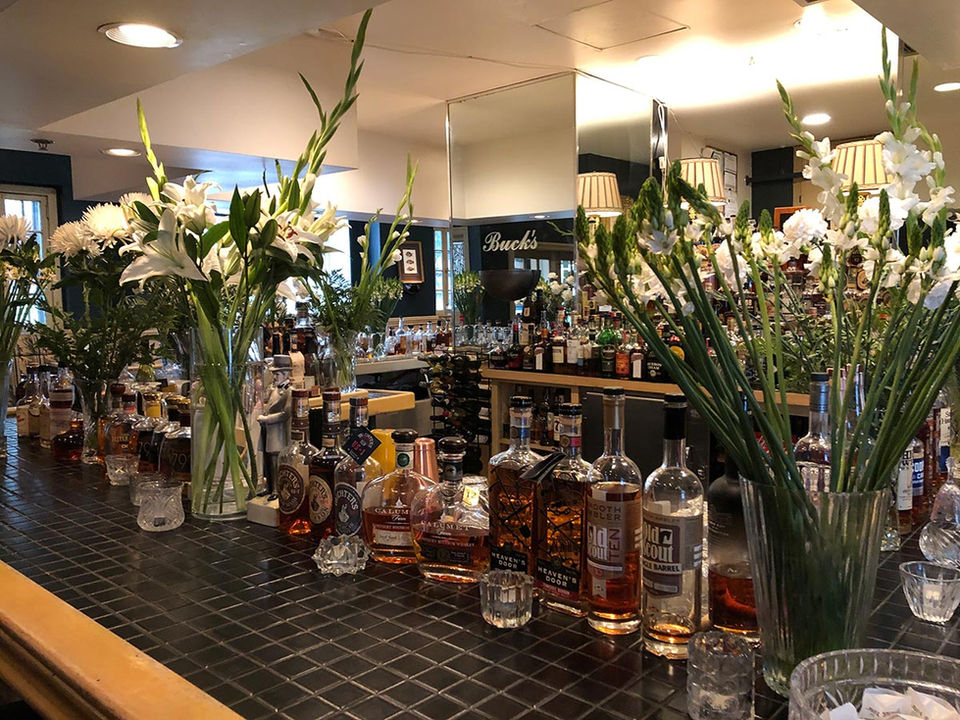 Bar photo 1