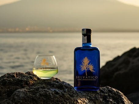 Artigianato Siciliano: L'Essenza di Amaro Selvatico