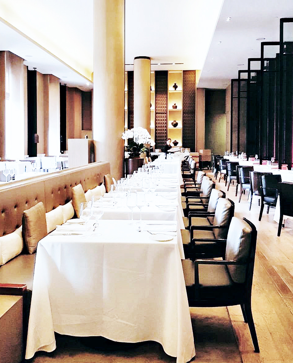 Rang Mahal @ Raffles Boulevard Pan Pacific designed by HW Consultancy