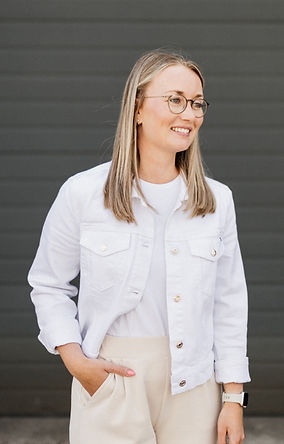 25 - Sarah-0025_edited.jpg