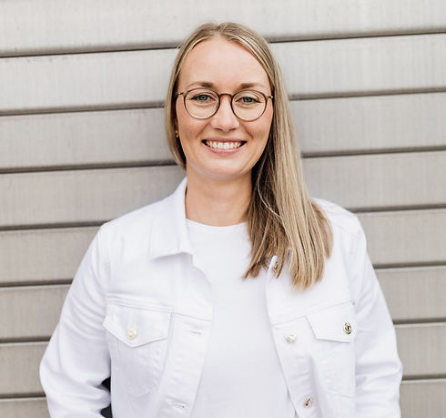 190 - Sarah-0190_edited_edited.jpg