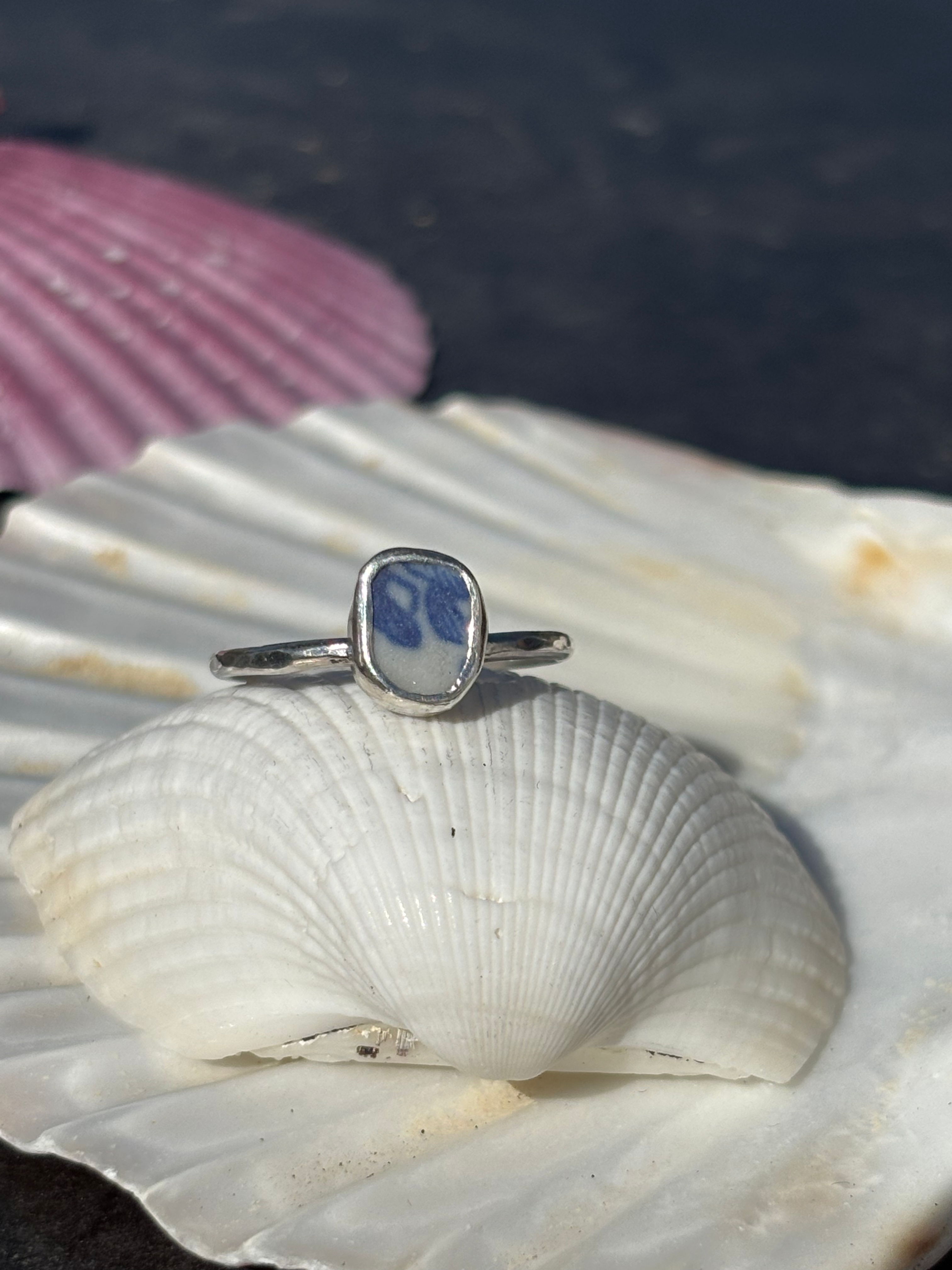 Petite vintage pottery ring 