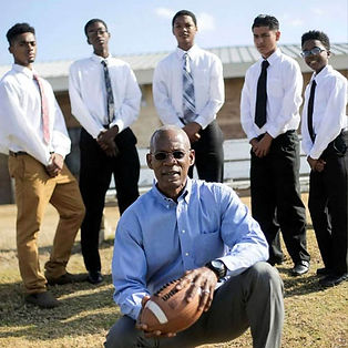 Roynell-Young-with-Students.jpg
