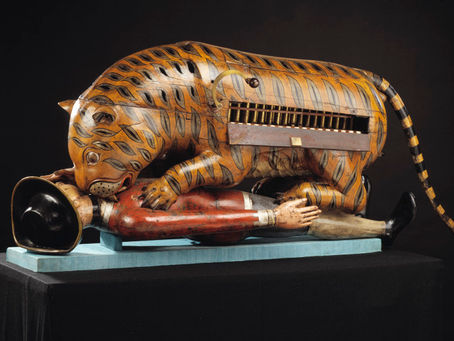Lions & Tigers