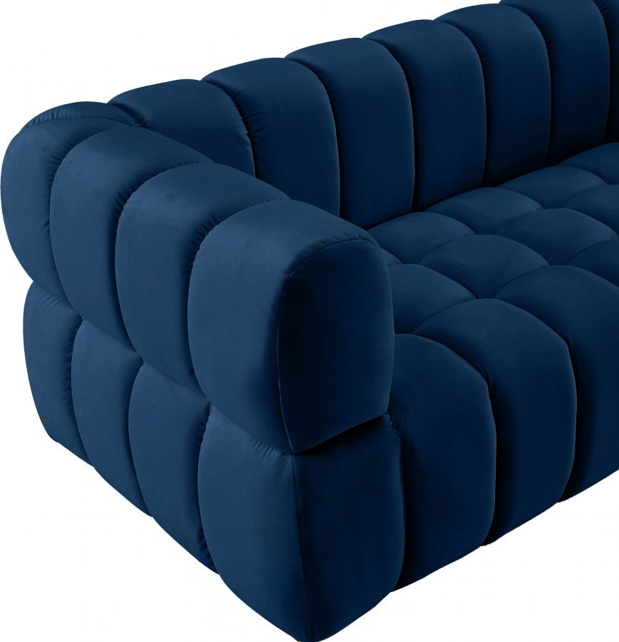 Thumbnail: Gwen Velvet Chair