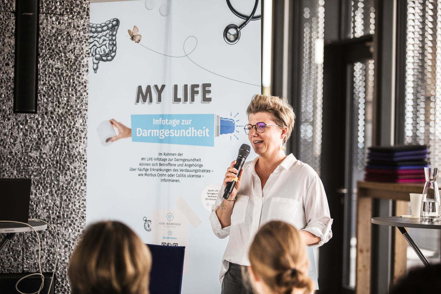 Claudia Fuchs präsentiert bei den MY LIFE Infotagen