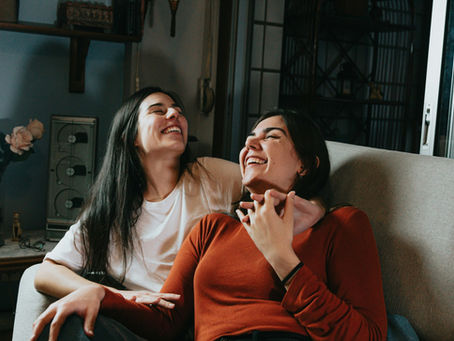 The Psychology of Intimate Relationships: What Actually Makes Us Feel Close?