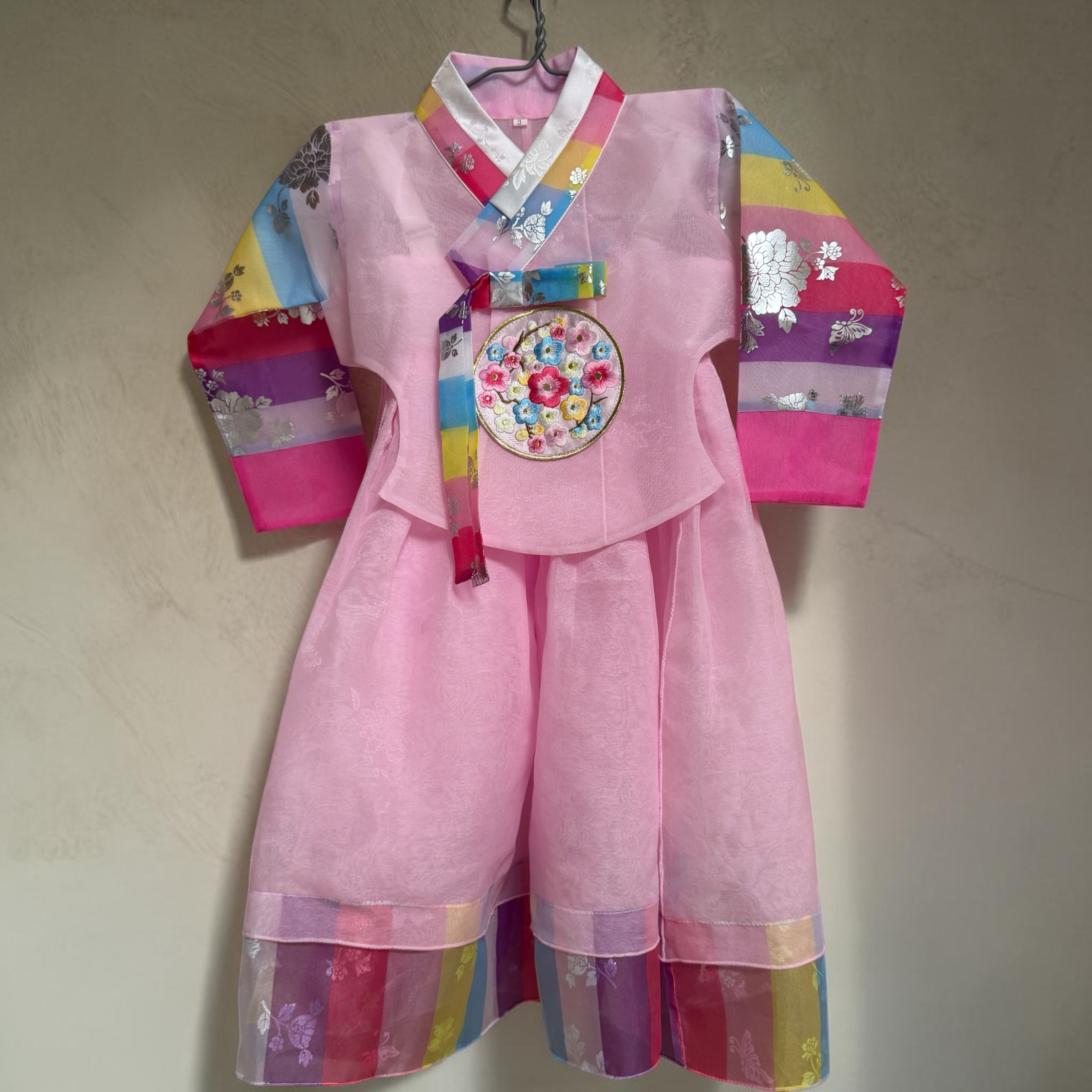 Hanbok rental: HB05: Girl (110-120cm)