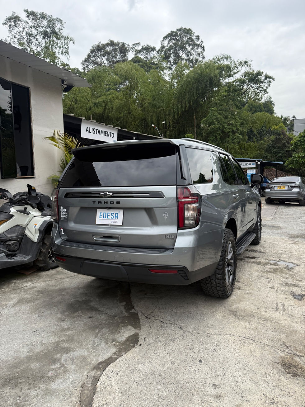 Miniatura: CHEVROLET TAHOE Z71