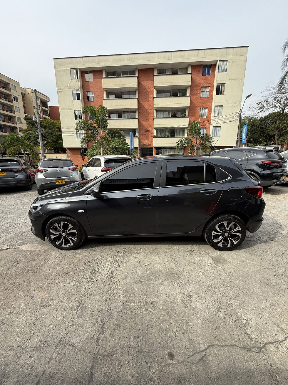Miniatura: CHEVROLET ONIX PREMIER