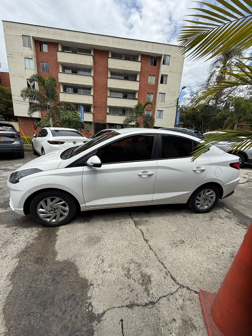 Miniatura: HYUNDAI ACCENT HB20S