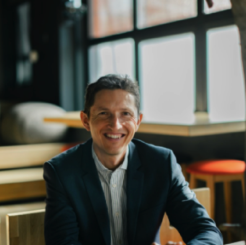 Dr. Florent Deisting