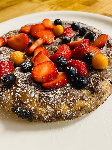 Nutella pizza
