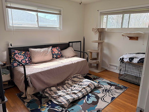 Guest room.jpg