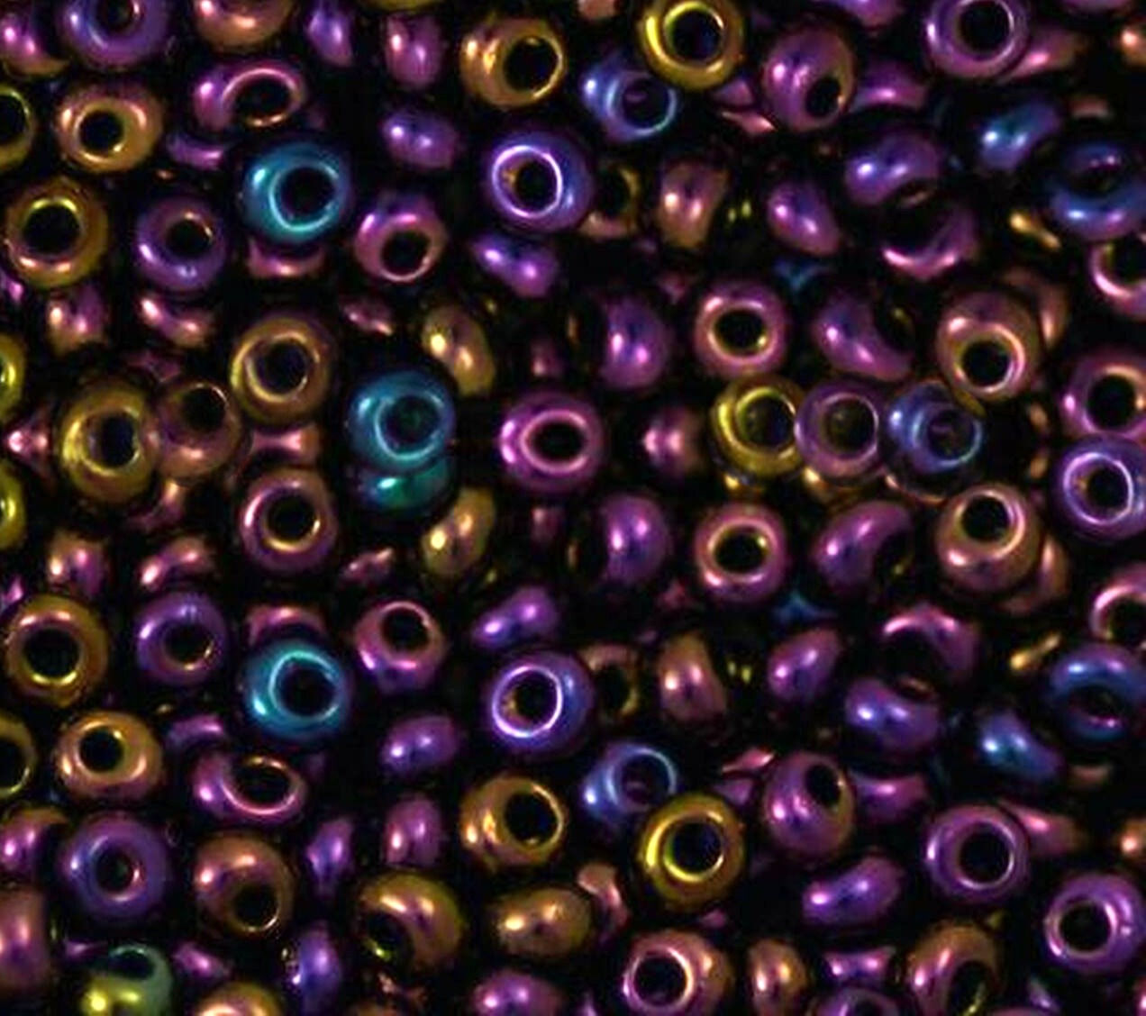 DP03-365P  Miyuki  3.4mm Drop  Metallic Purple Iris