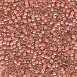 S15-610E Size 15/0 Japanese Seed Bead  Colorlined Dusty Rose