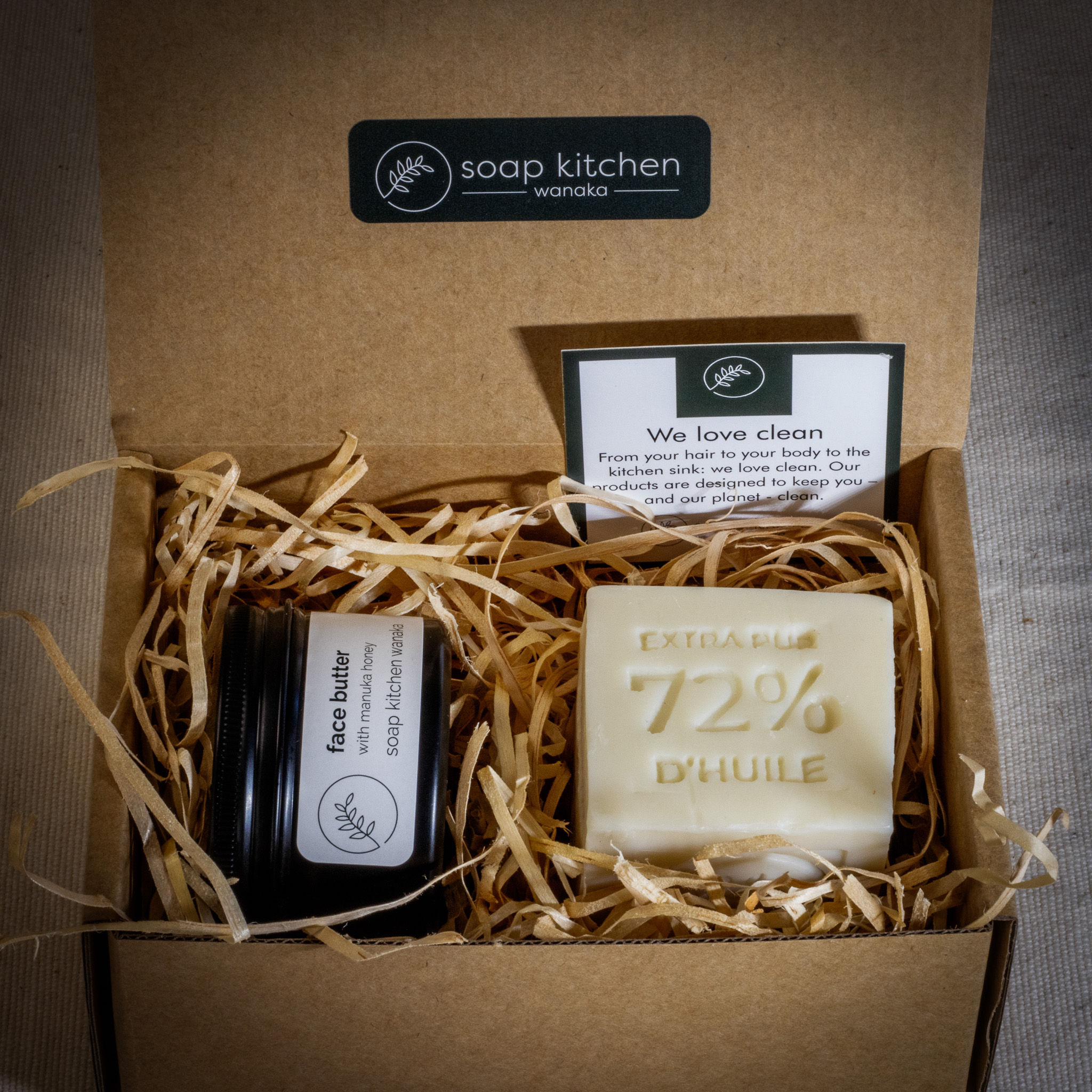 SPECIAL TREAT BOX
