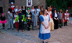 Alice in Willsbridge full cast