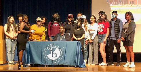 Signing Day 201.jpeg
