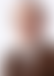 新項目:形成外科・美容外科における芸術作品―日本医科大学形成外科在籍中の作品供覧