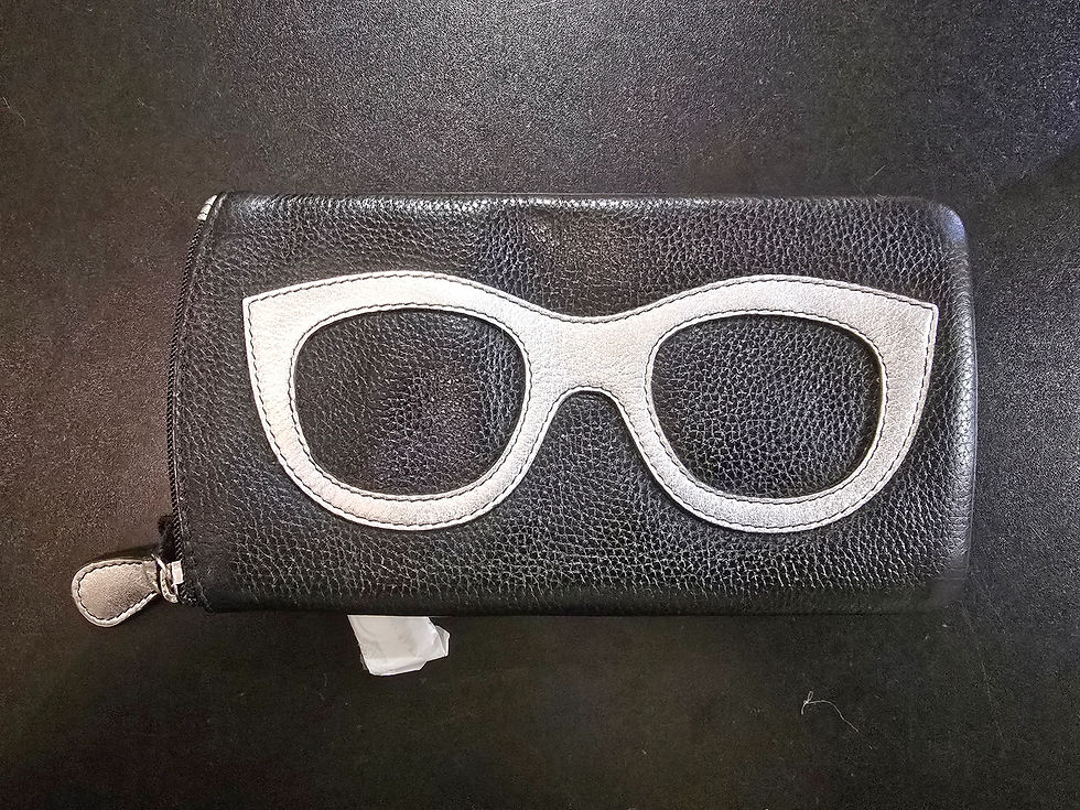 Thumbnail: Eyeglass Case with Eyeglass Design