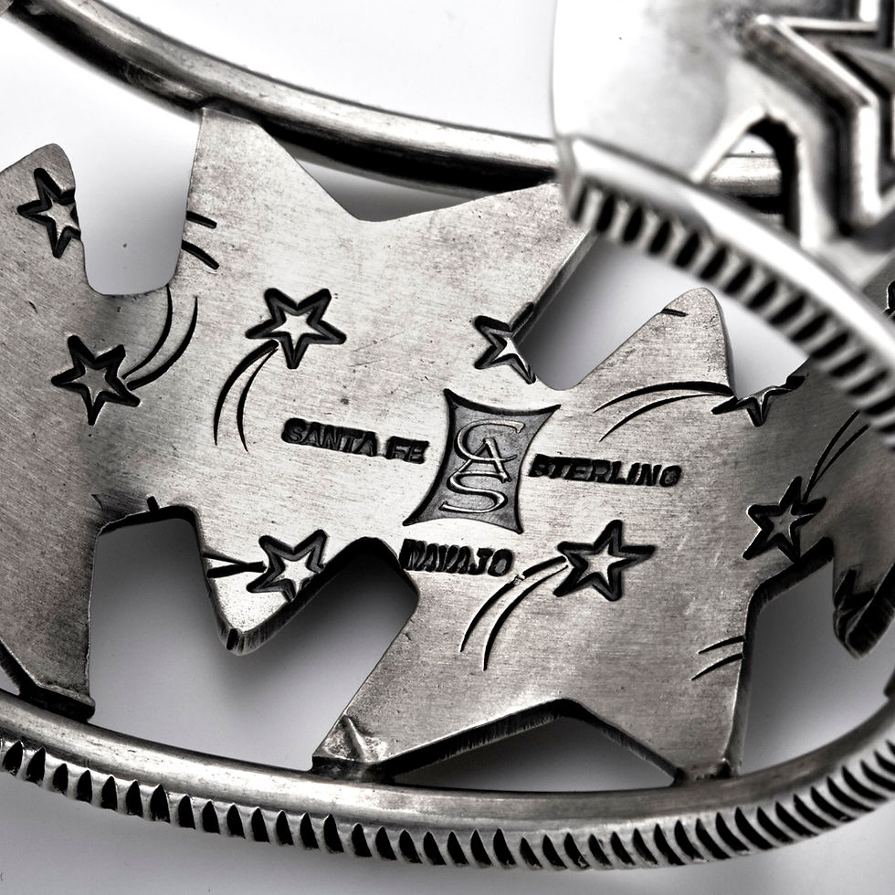 サムネイル： Cut Out Opposing Star