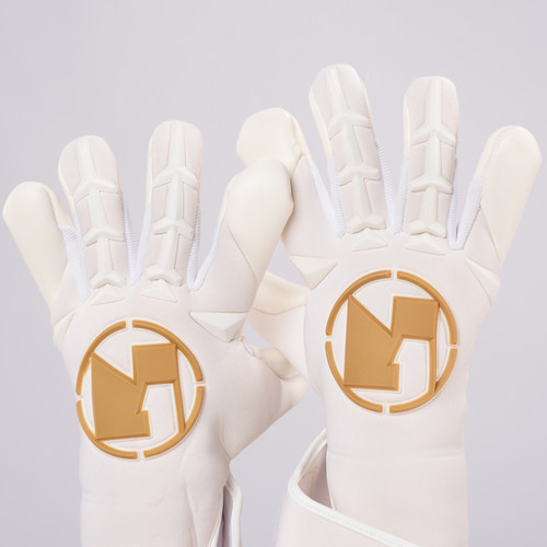 Nuno Viegas（ヌーノ・べガス) 「Glove」ジクレー　額装あり Nuno Viegas（ヌーノ・べガス) 「Glove」ジクレー 額装あり