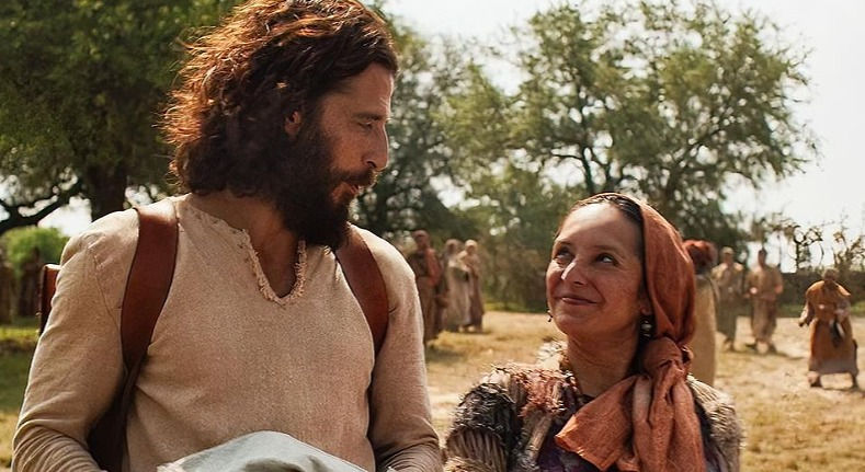 Jonathan Roumie and Vanessa Benavente appear in a scene from "The Chosen."