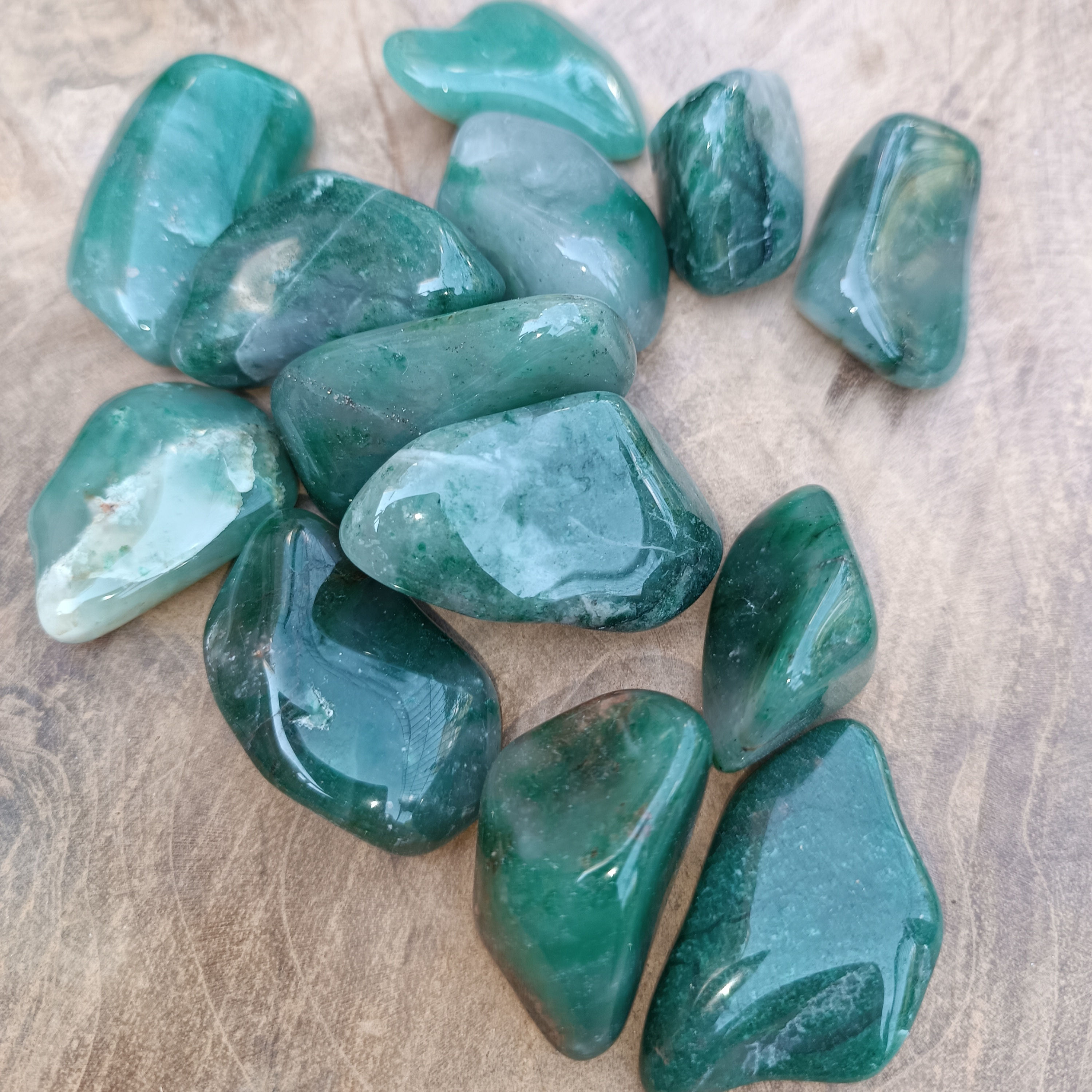 Pierre Roulée Calcédoine Verte