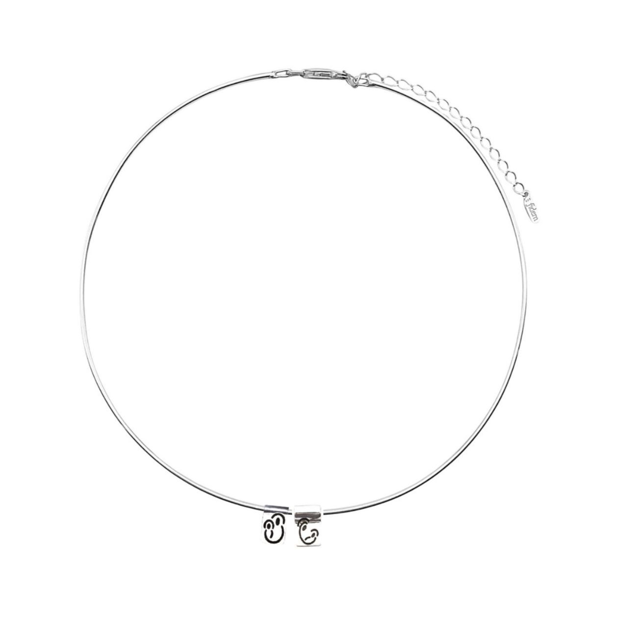 Collar Escapulario doble gargantilla