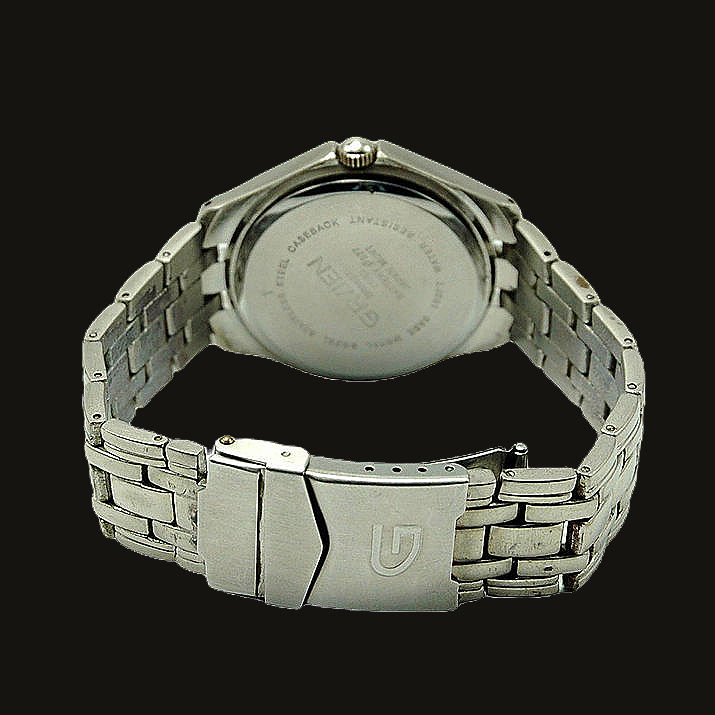 Vintage Gruen Men’s Silver Analog Watch – Model GR08ST, Classic Dress Style