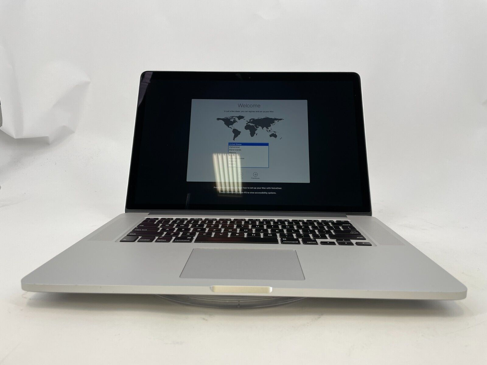 MacBook Pro 15" Retina Mid 2015 - 2.8GHz Core i7 16GB 512GB SSD - Certified Used
