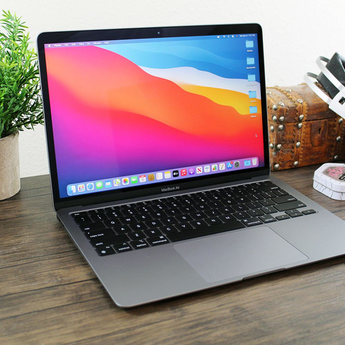 13-inch MacBook Air (2020) with Apple M1 Chip - 8GB RAM, 256GB SSD