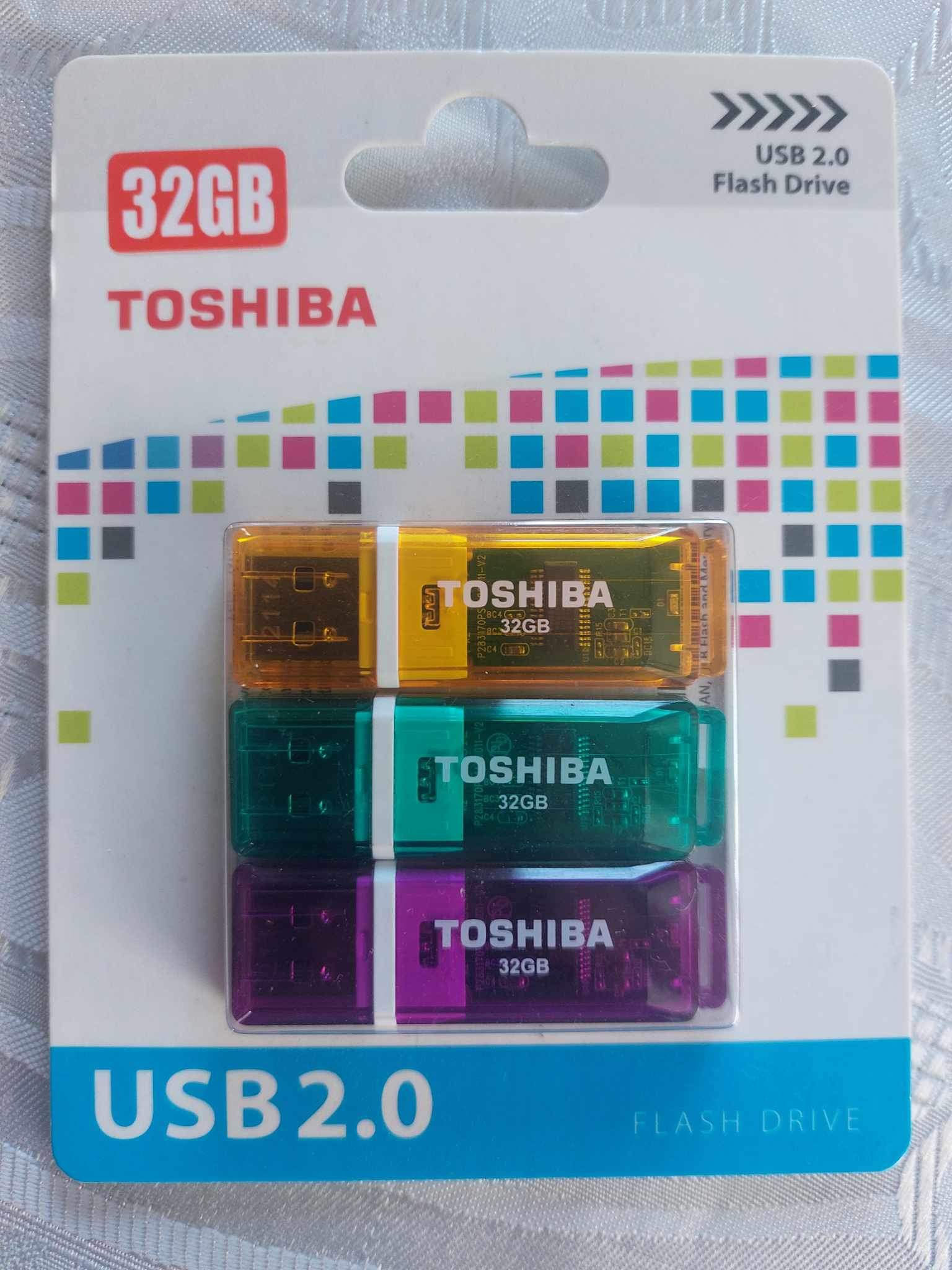 32GB USB 2.0 Toshiba Flash Drives - Pack of 3