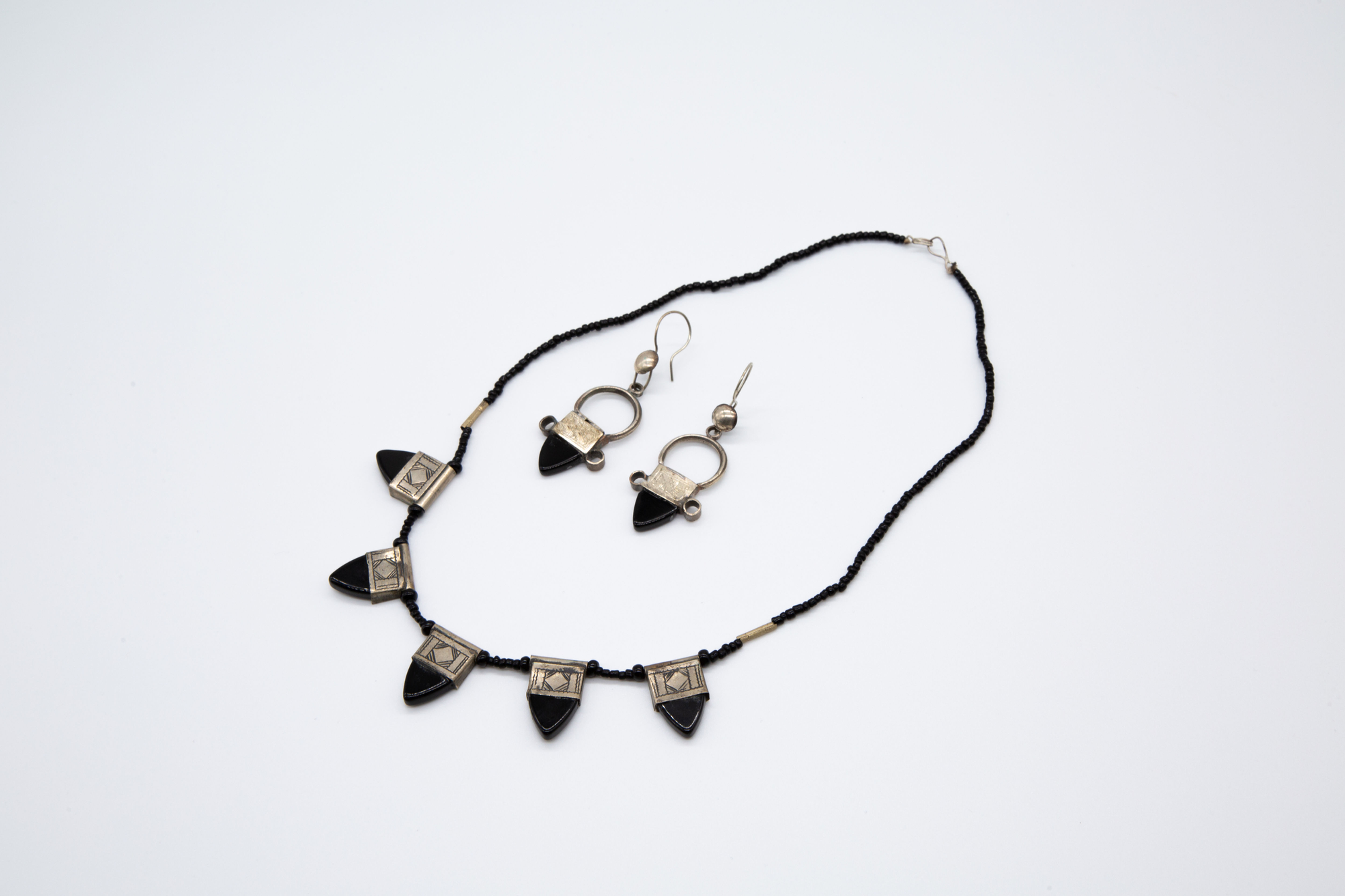 Handgemachter Silberschmuck Halskette/Ohrringe Tuareg