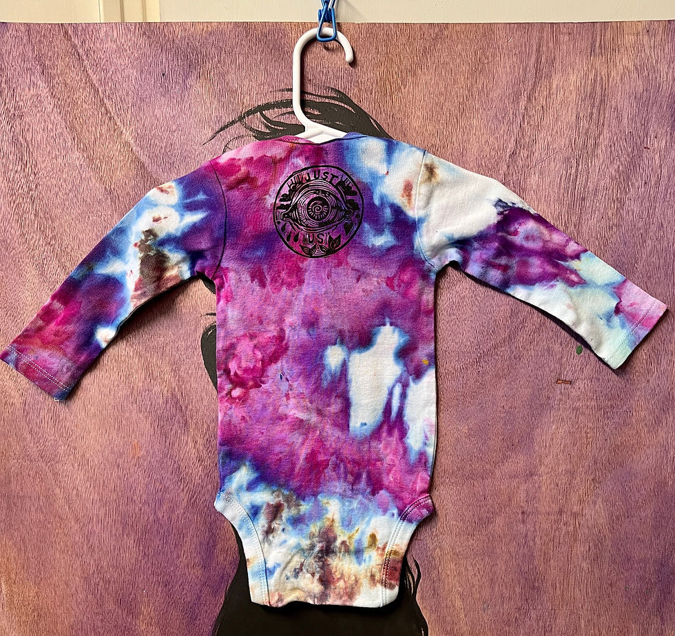 Thumbnail: ‘Loveskull’ longsleeve onesie 6-9 months