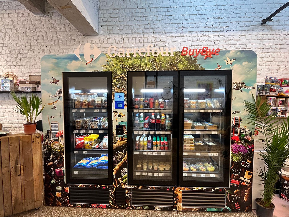 In Brusselse pop-up store van Reeborn, een BuyBye voor wie plots een “klein hongertje” ervaart. © Carrefour