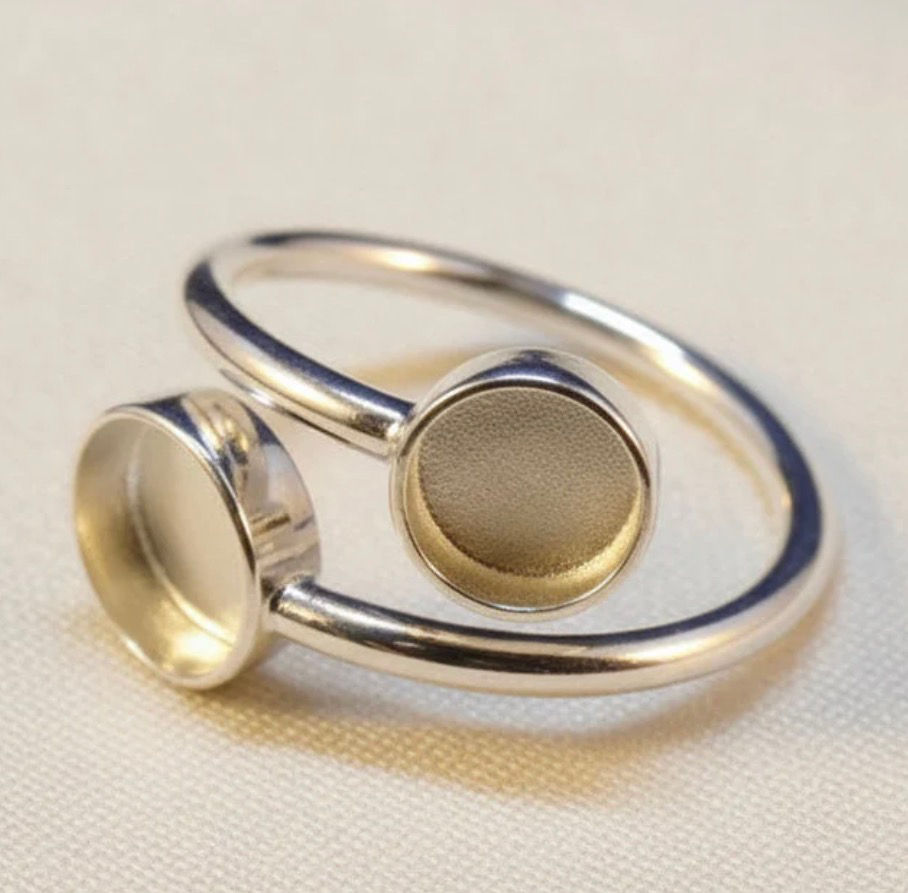 Eternal Circle Ring