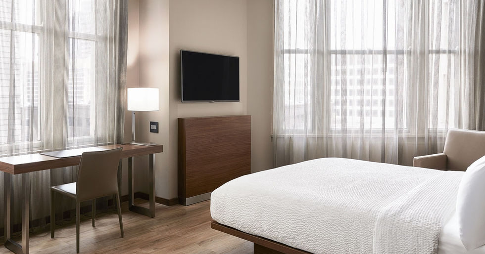 AC-Hotel-New-Orleans King Room.jpeg