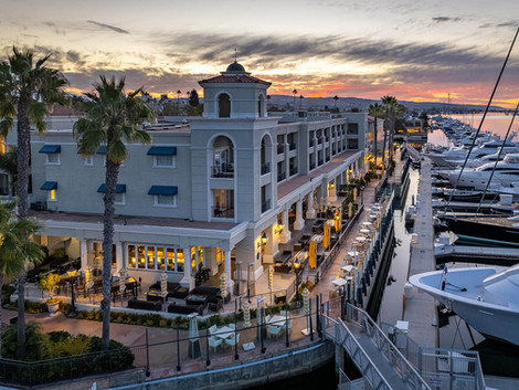 Balboa-Bar-Resort-Newport-Beach-Marina-Yachts Night.jpeg