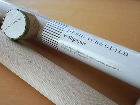 What's the cost of wallpapering in 2025?